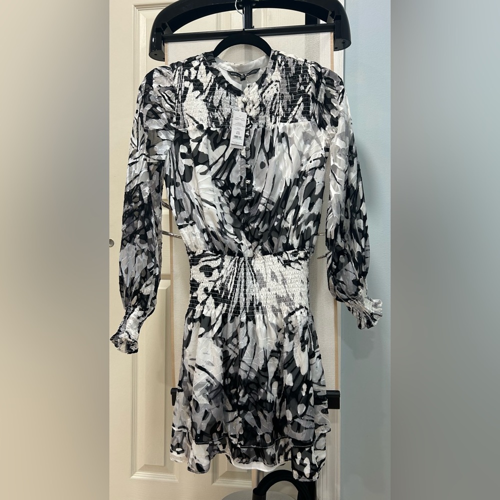 White House Black Market Monochrome Long Sleeve Dress